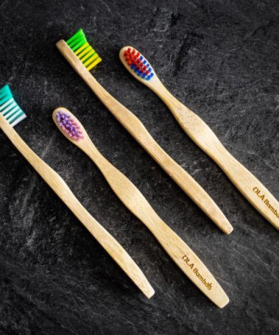 Paquet de 4 brosses à dents en bambou pour enfants