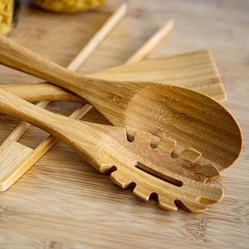 Bamboo spoon and spaghetti spoon