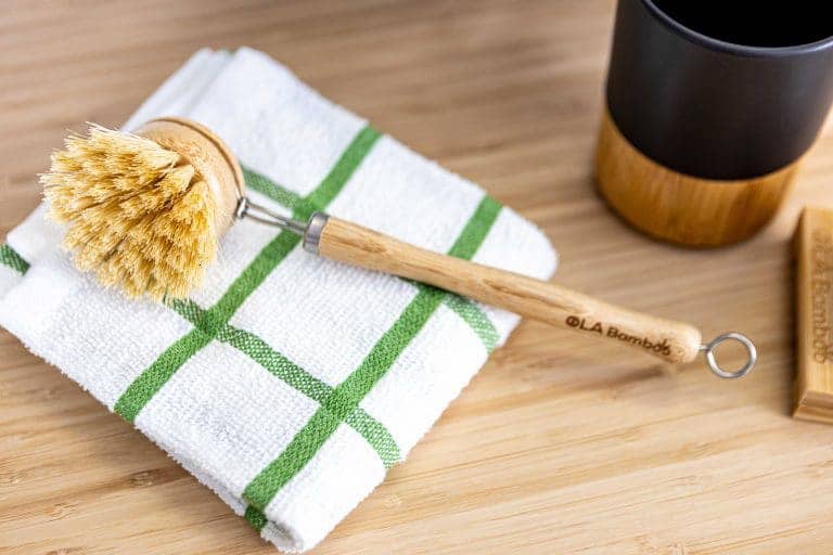 Brosse à vaisselle en plastique - bambou - L'Incroyable